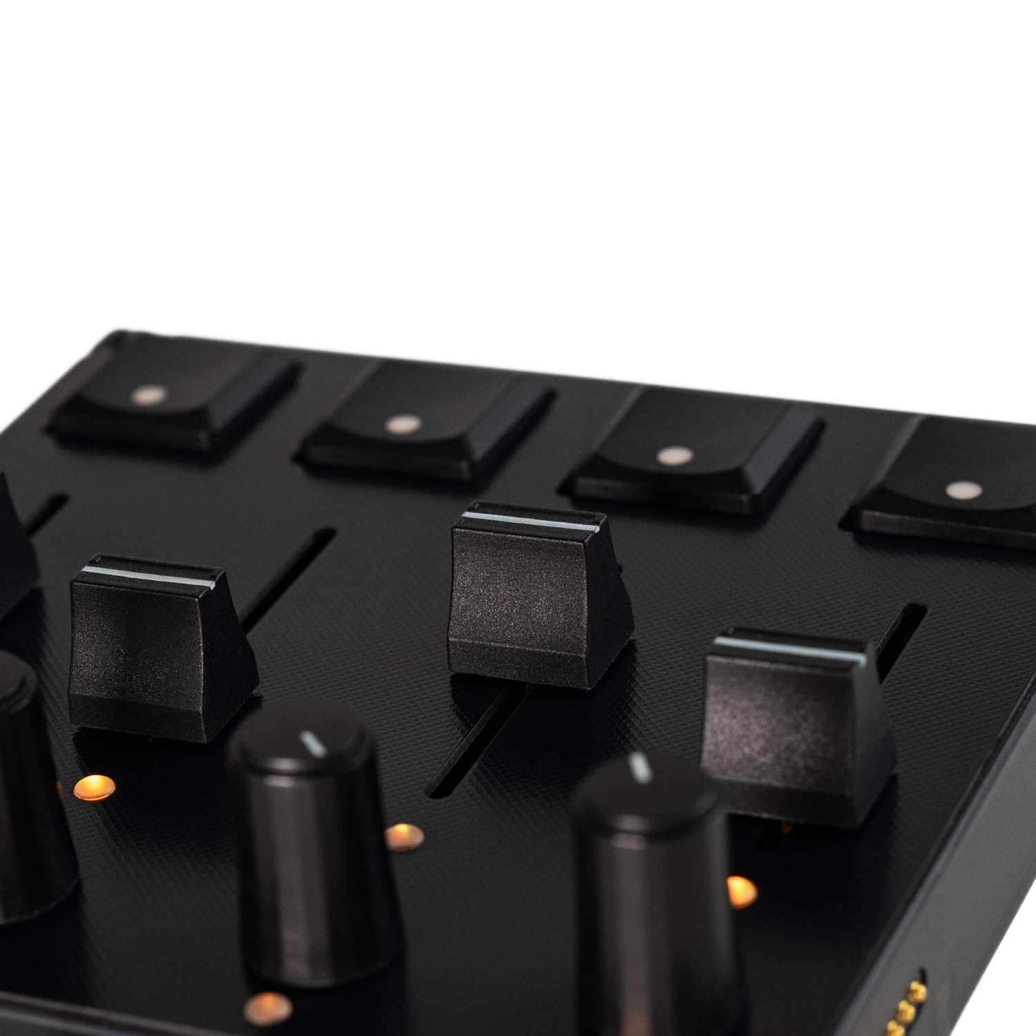 Amazon.com: Intech Studio Grid PBF4 Modular MIDI Controller – 4